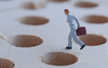 8 pitfalls to avoid while implementing procurement technology 8 pitfalls to avoid while implementing procurement technology